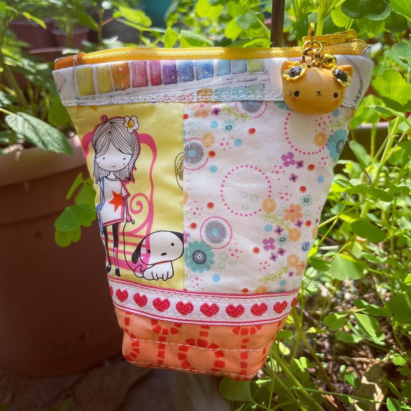 Small Little Dipper Zipper Bag | cute quilted CUSTOM MADE pouch | modern fabric makeup holder | stitching supply zipperbag | gift for mom