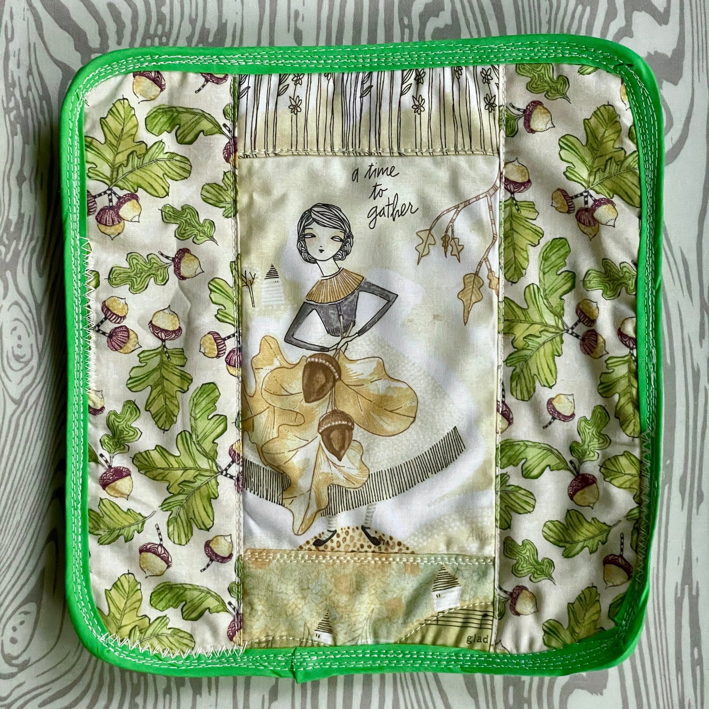 Harvest Hot Pad with insul-fleece lining to protect your table / counters from burns | insulated patchwork hotpad