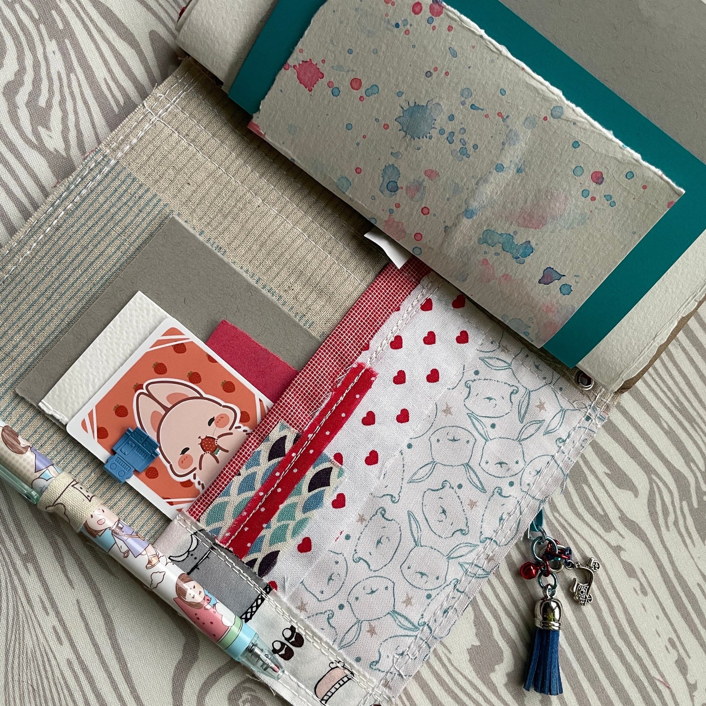 Sweater Weather refillable watercolor journal | winter themed travelers notebook | quilted fabric fauxdori | kawaii mixed media sketchbook