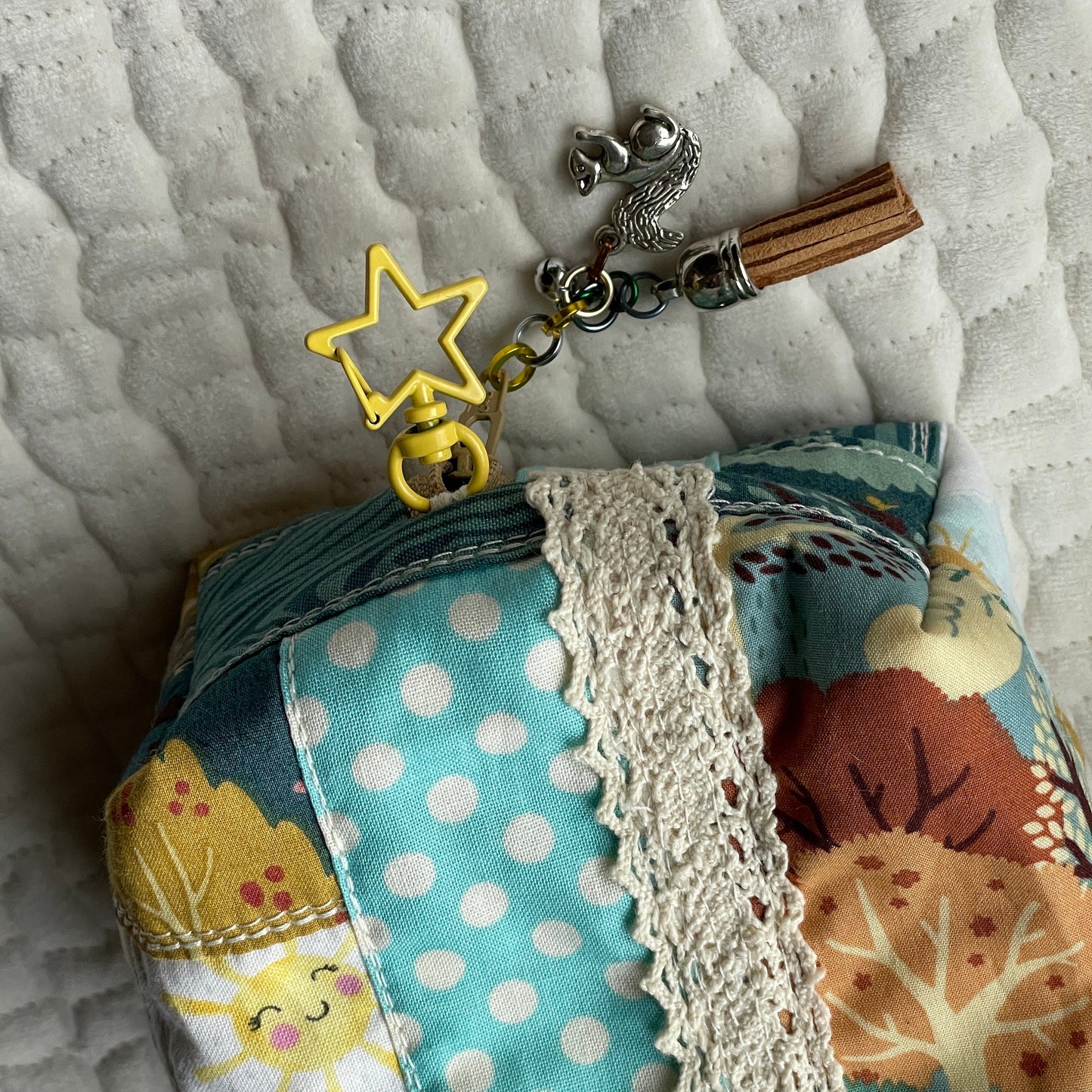 Journal Sidekick | quilted zipper pouch keeps your craft supplies handy | great for holding collectible cards or as a dice bag for gaming