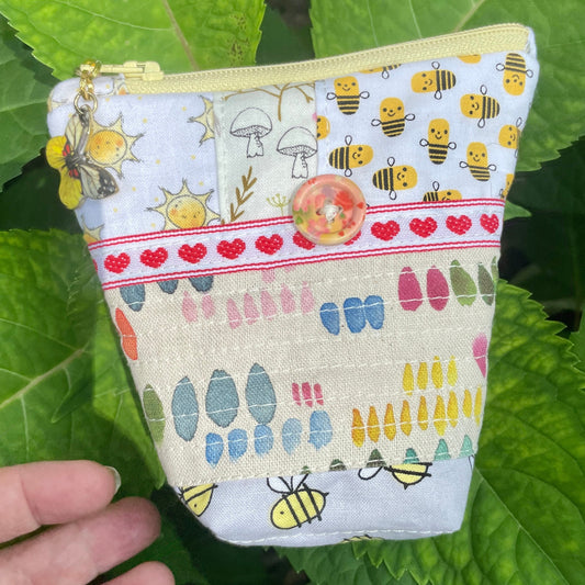 Small Little Dipper Zipper Bag | cute quilted CUSTOM MADE pouch | modern fabric makeup holder | stitching supply zipperbag | gift for mom